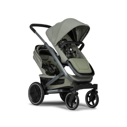 Joolz Geo 3 en configuraci&oacute;n d&uacute;o con dos hamacas
